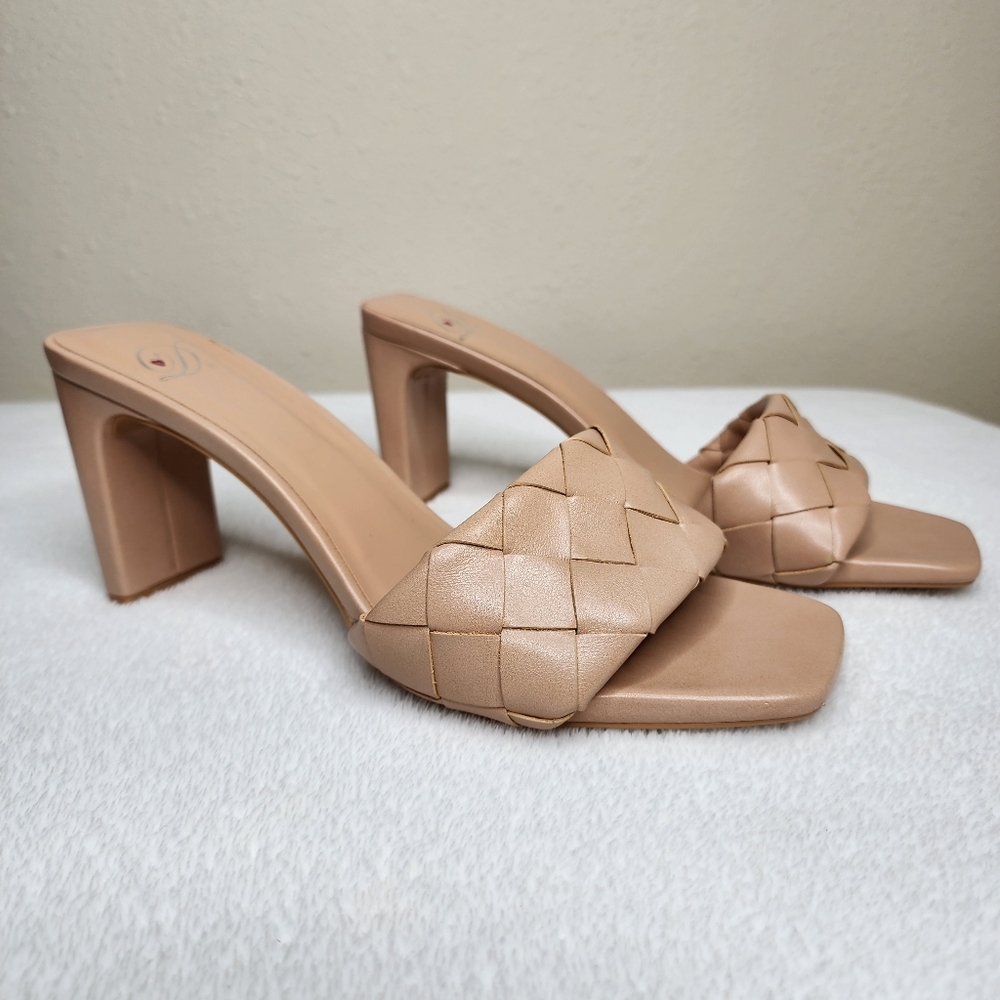 Dolce Vita Tan Heeled Sandals